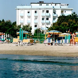 3* Hotel Mirage